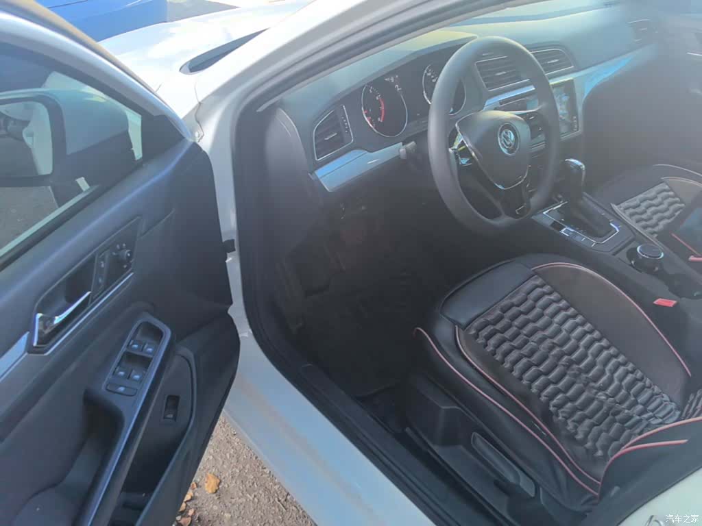 Volkswagen Lamando, 2018 16