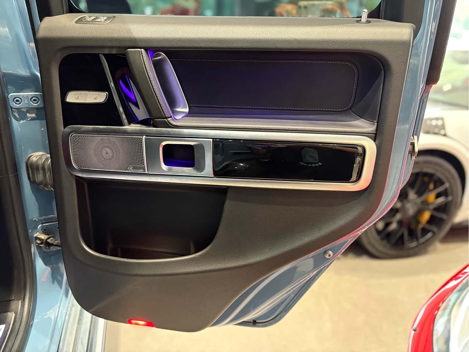 Mercedes-Benz G-Class, 2023 17