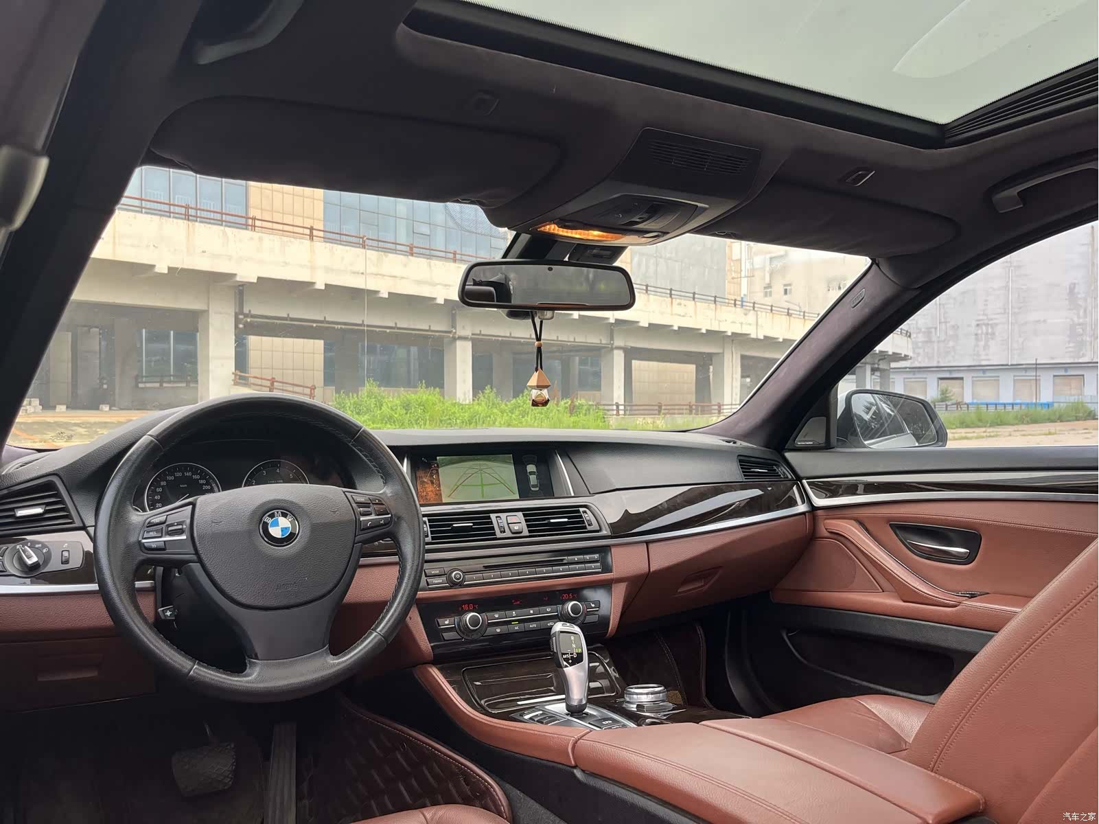 BMW 5 Series, 2014 все фото