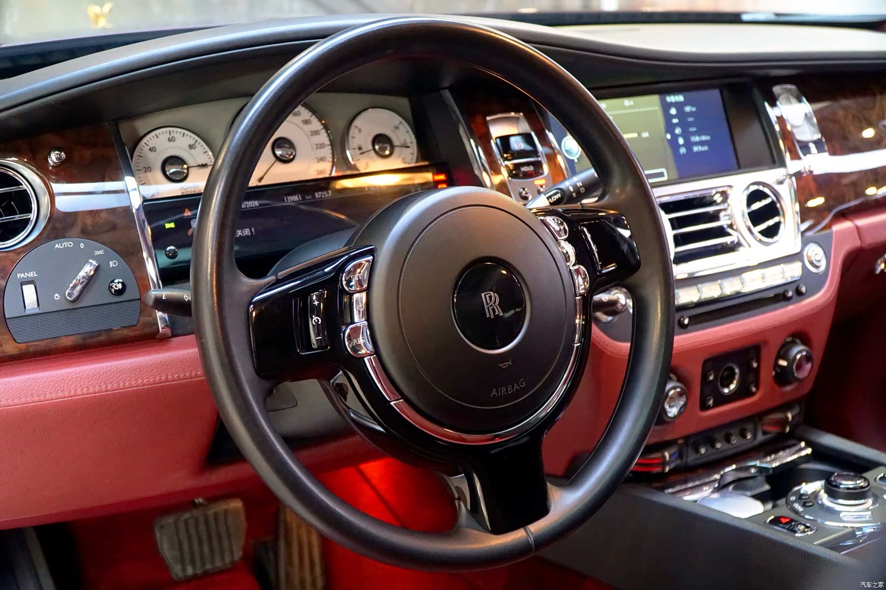 Rolls-Royce Ghost, 2011 20