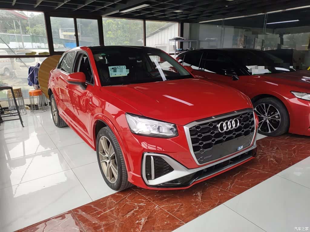 Audi Q2L, 2022 4