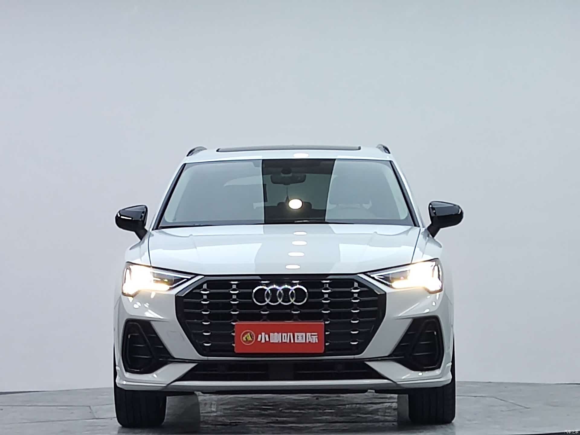 Audi Q3, 2022 3