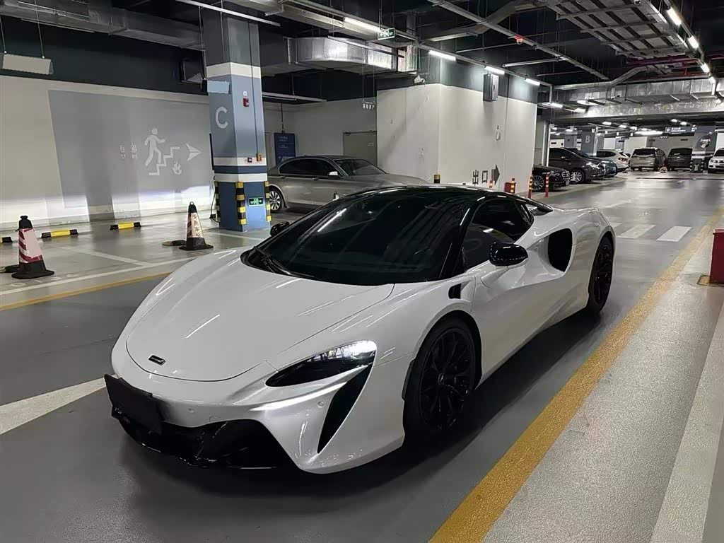 McLaren Artura