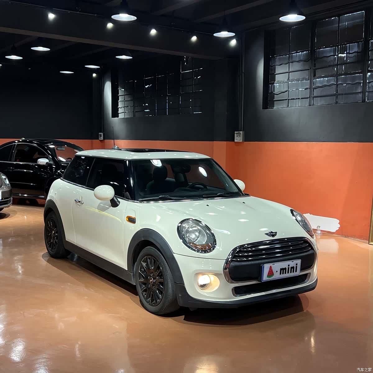 Mini ONE+, 2015 3