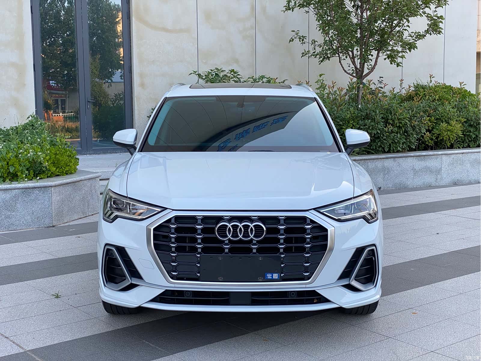 Audi Q3, 2023 2