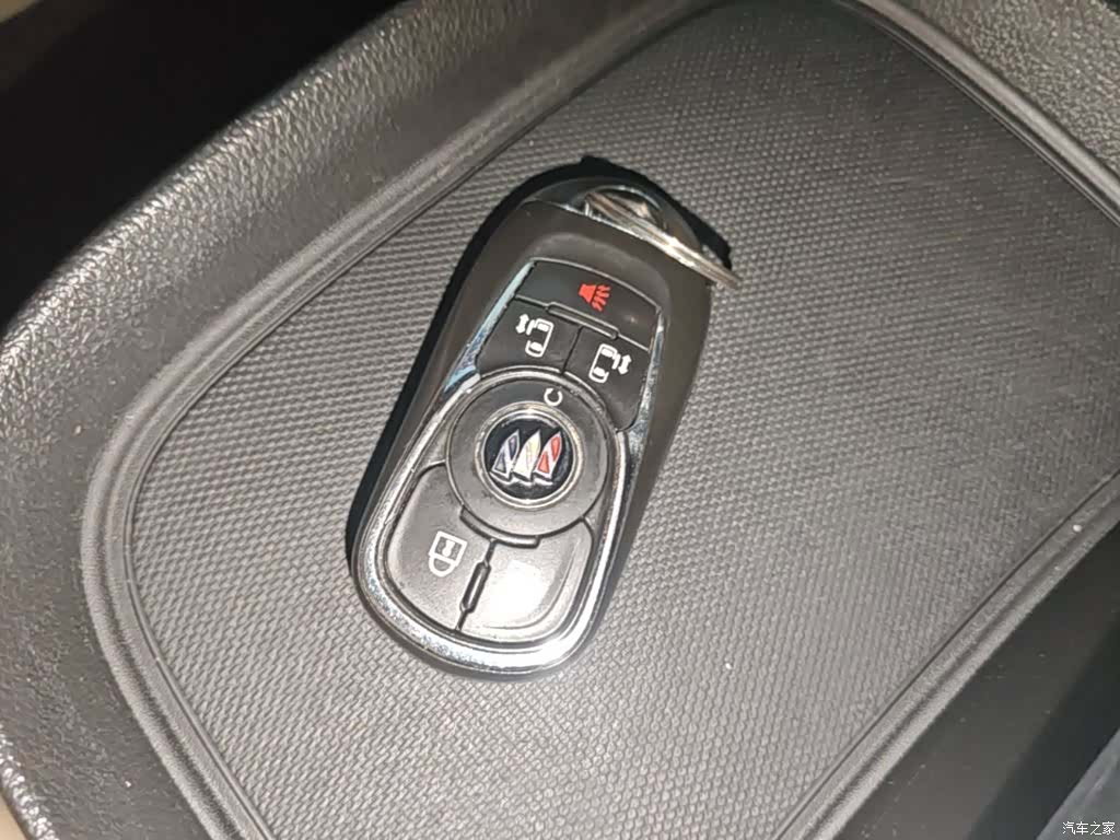 Buick GL8, 2022 9