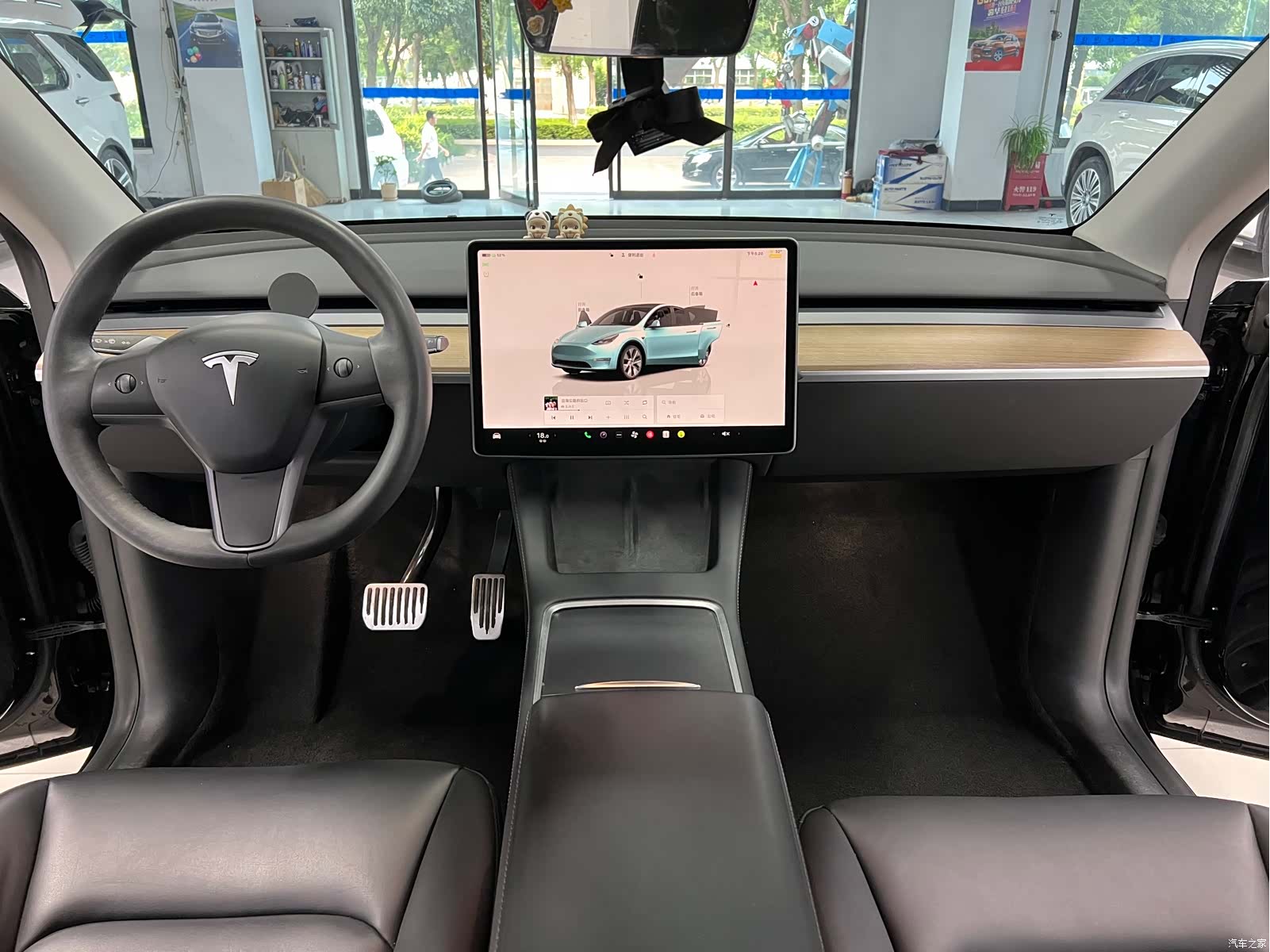 Tesla Model Y, 2022 10