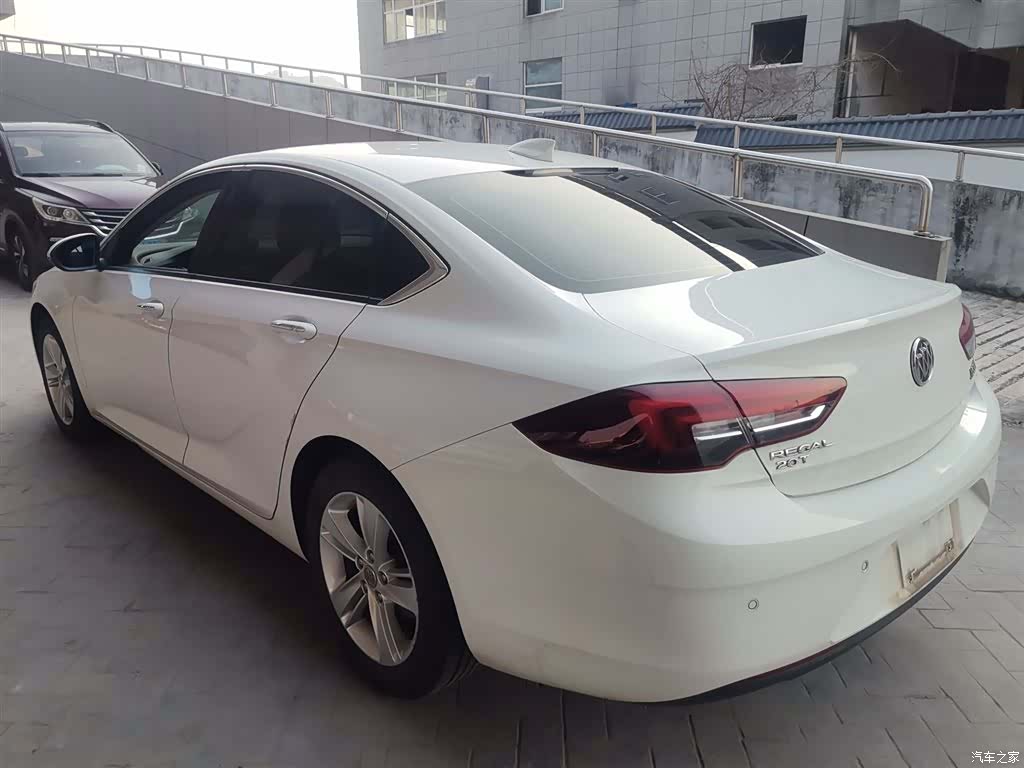 Buick Regal, 2018 все фото