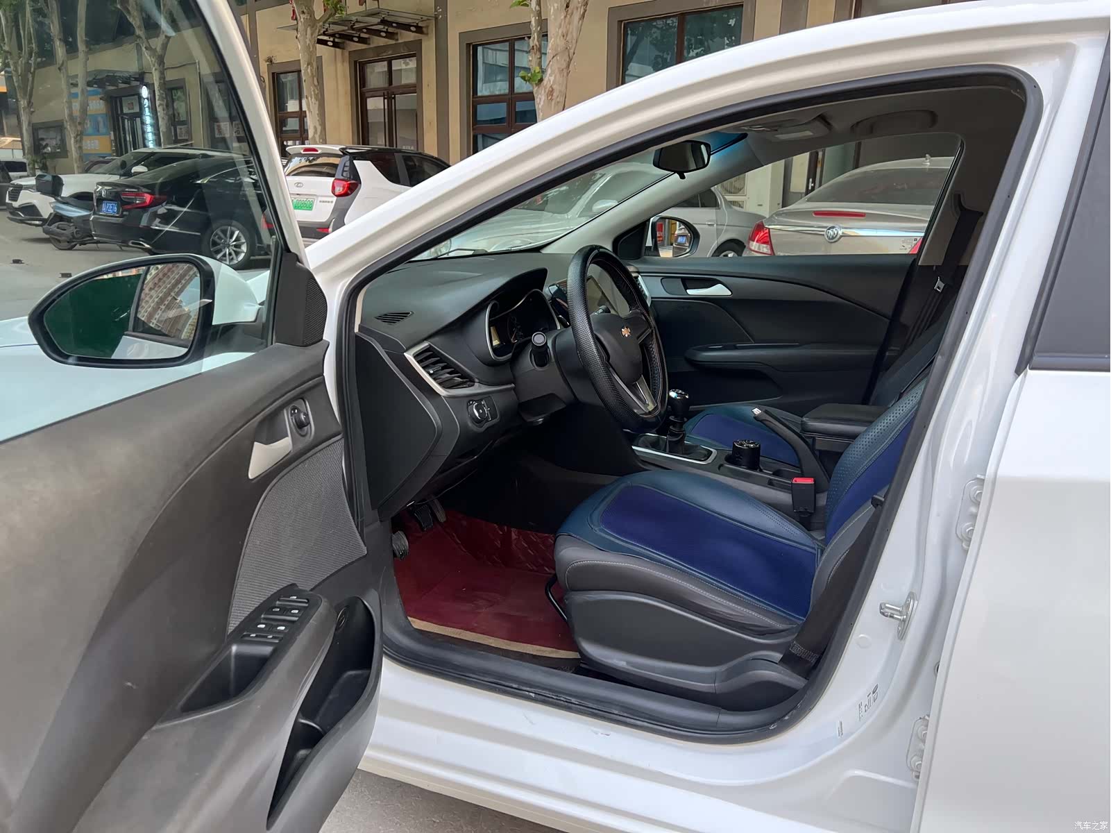 Chevrolet 320, 2019 7