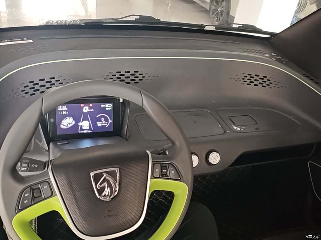 Wuling E100, 2019 10