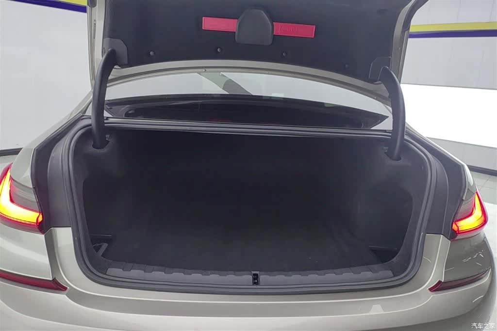 BMW 3 Series, 2020 4
