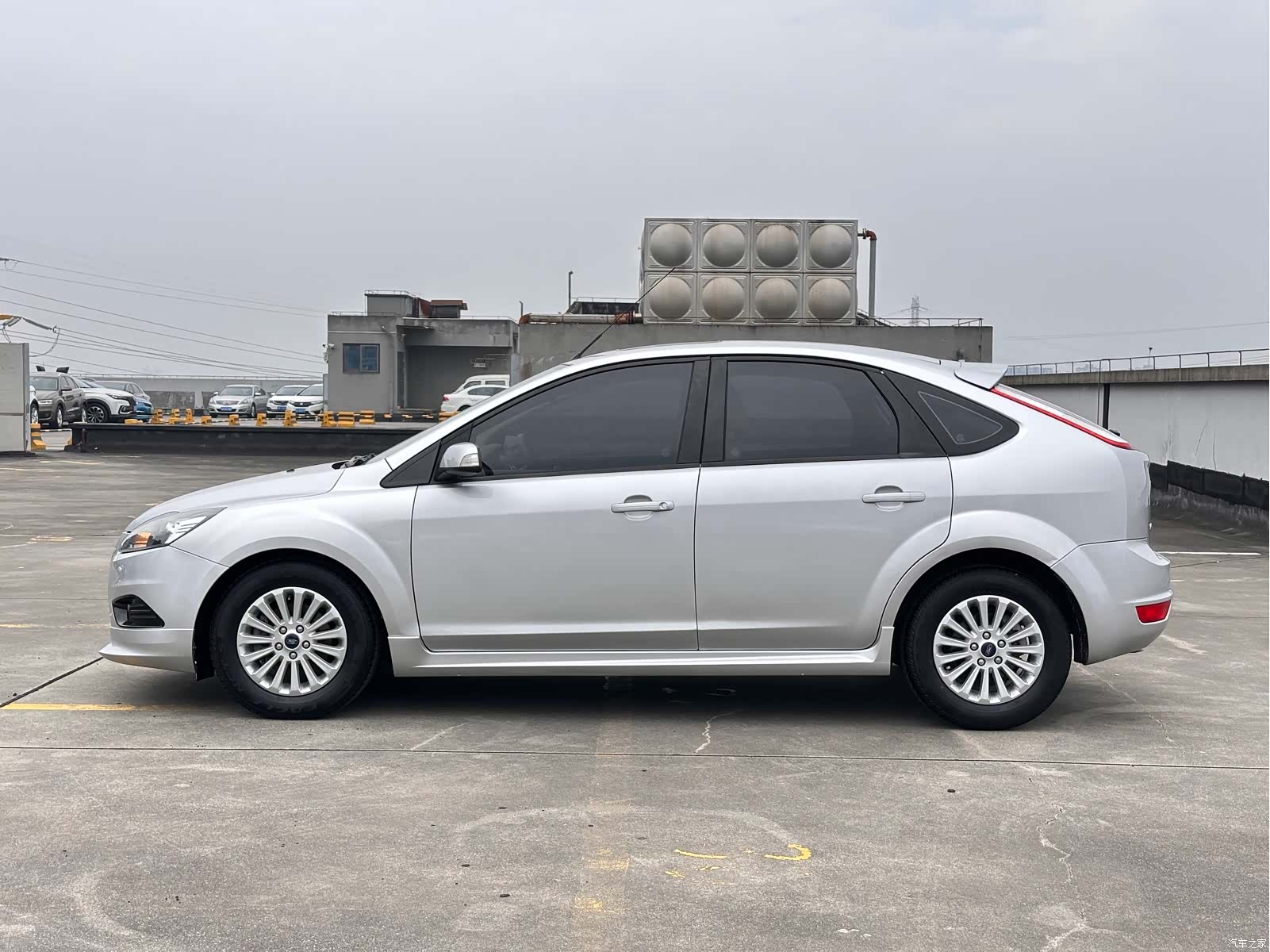 Ford Focus, 2014 4