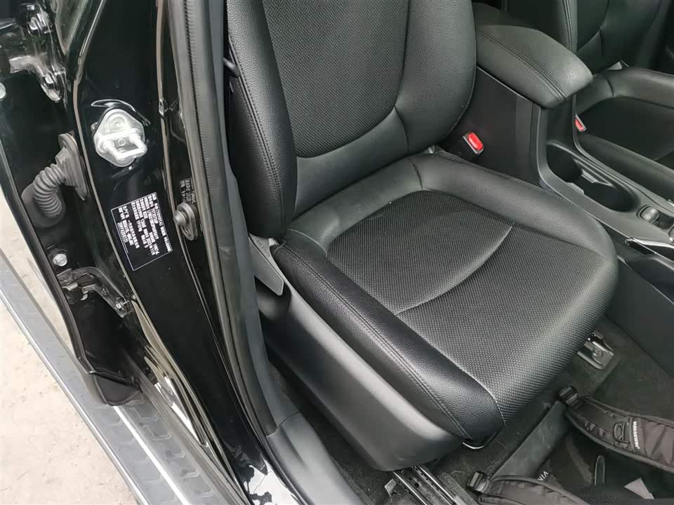 Toyota Corolla Sharp amplifier