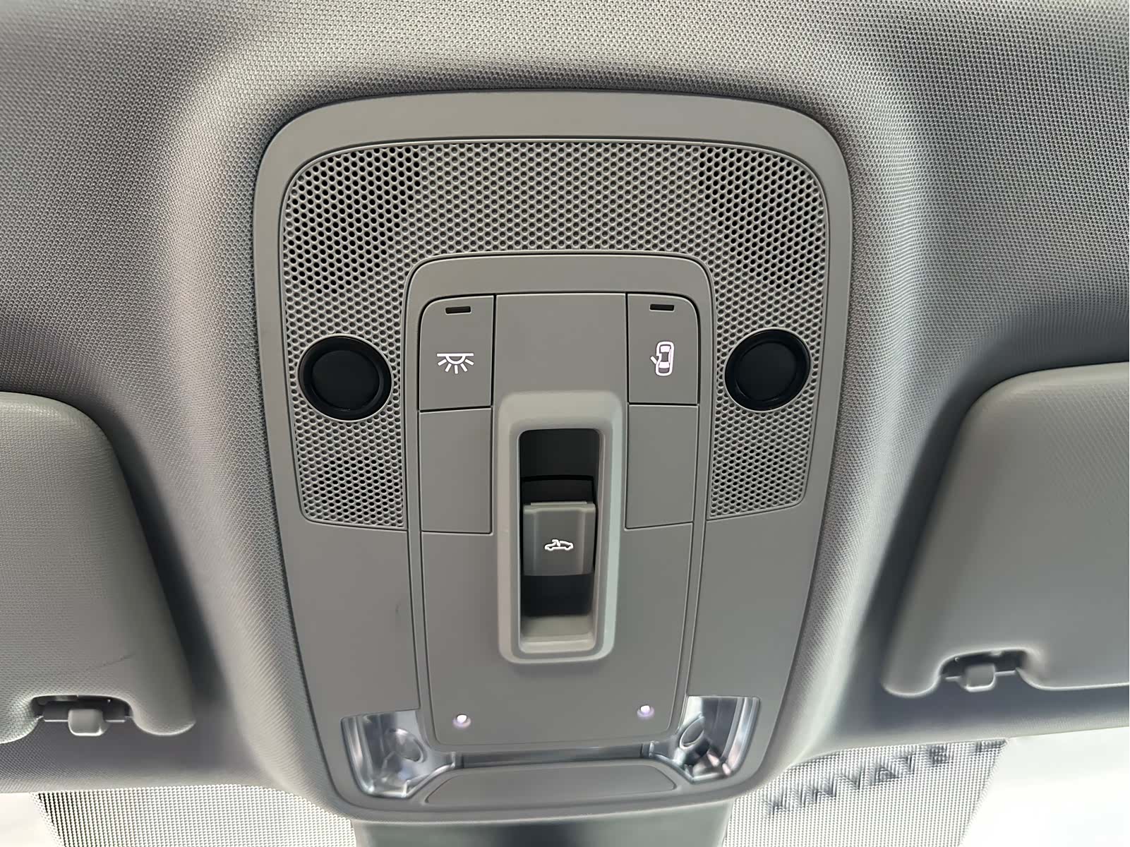 Audi Q2L, 2022 18
