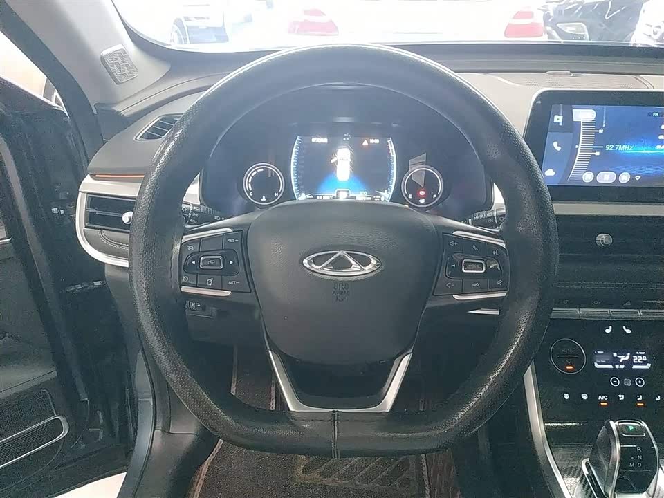 Chery Tiggo 8