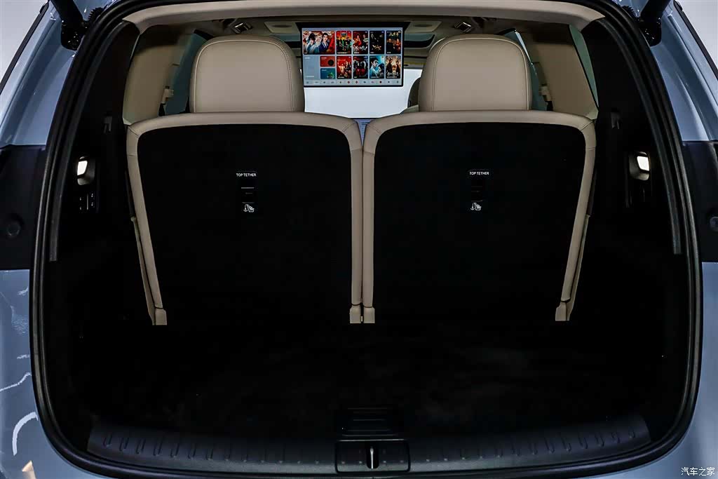 Li Auto i8, 2025 10