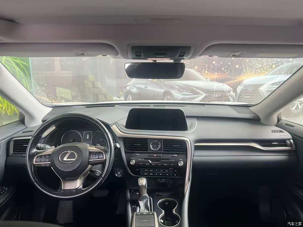 Lexus RX, 2021 все фото