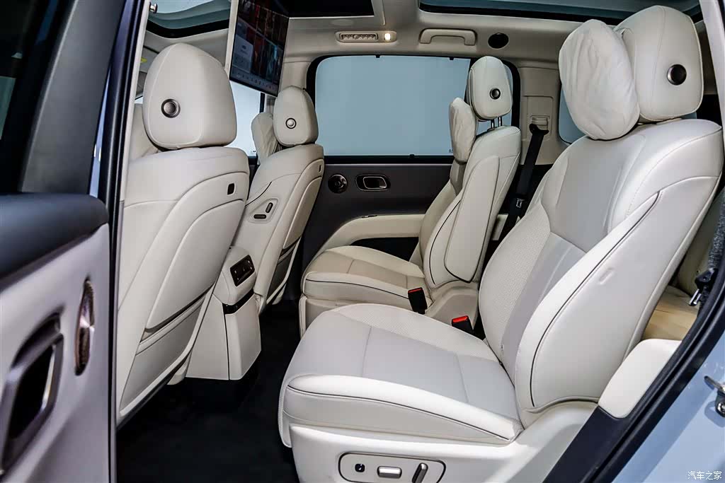 Li Auto i8, 2025 29