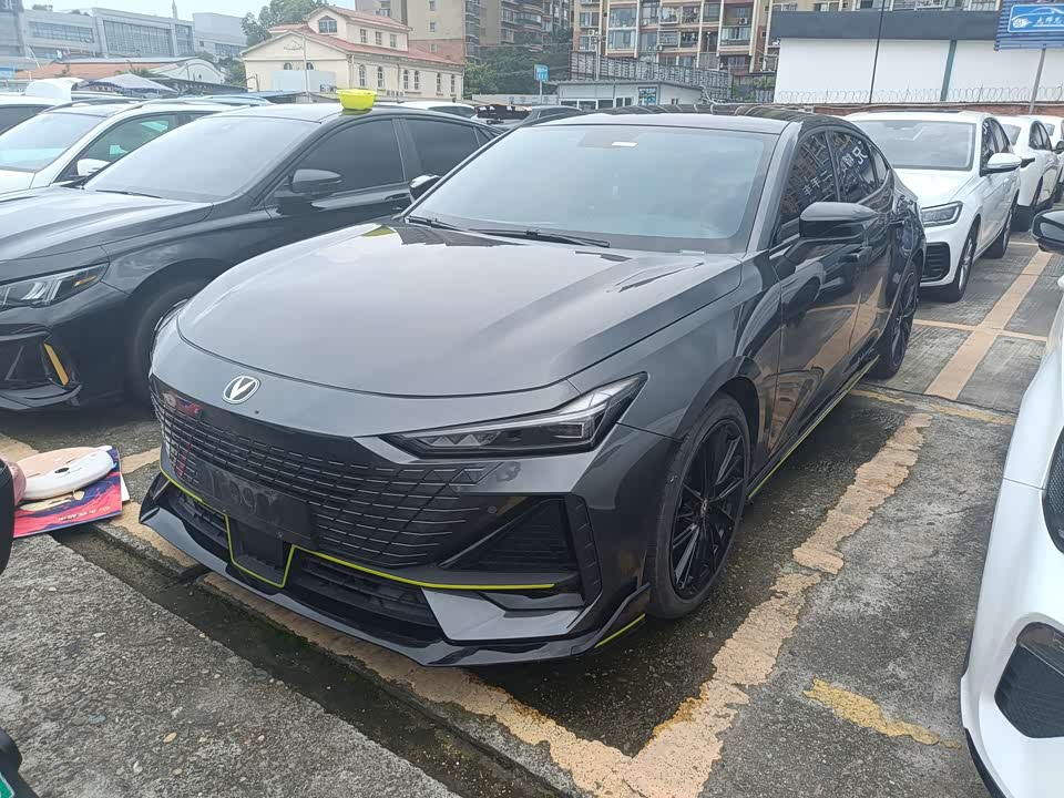 Changan UNI-V Changan UNI-V