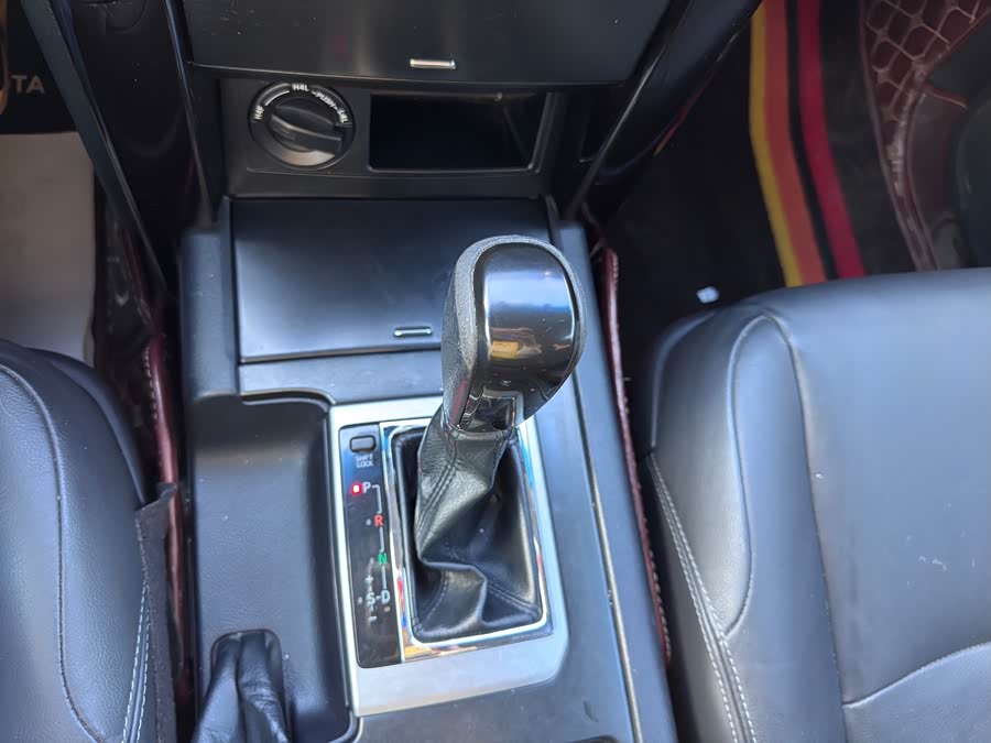 Toyota Prado 2016, фото 10