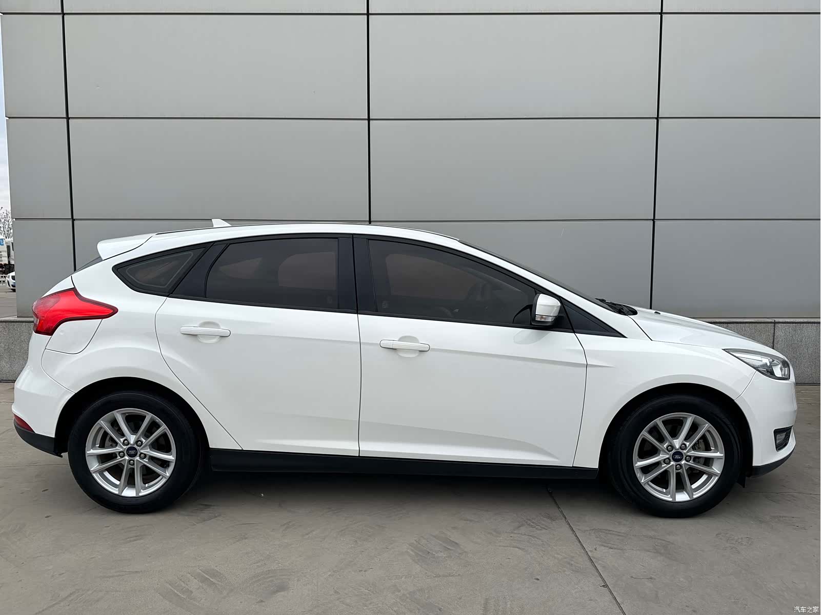 Ford Focus, 2017 8
