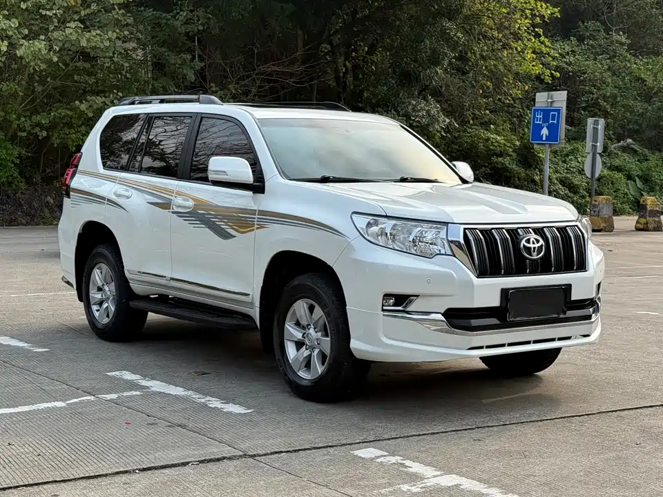 Toyota Prado