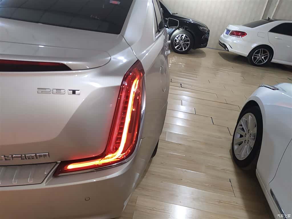 Cadillac XTS, 2019 8