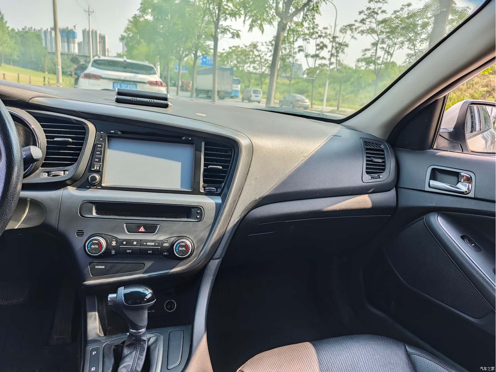 Kia K5, 2014 12