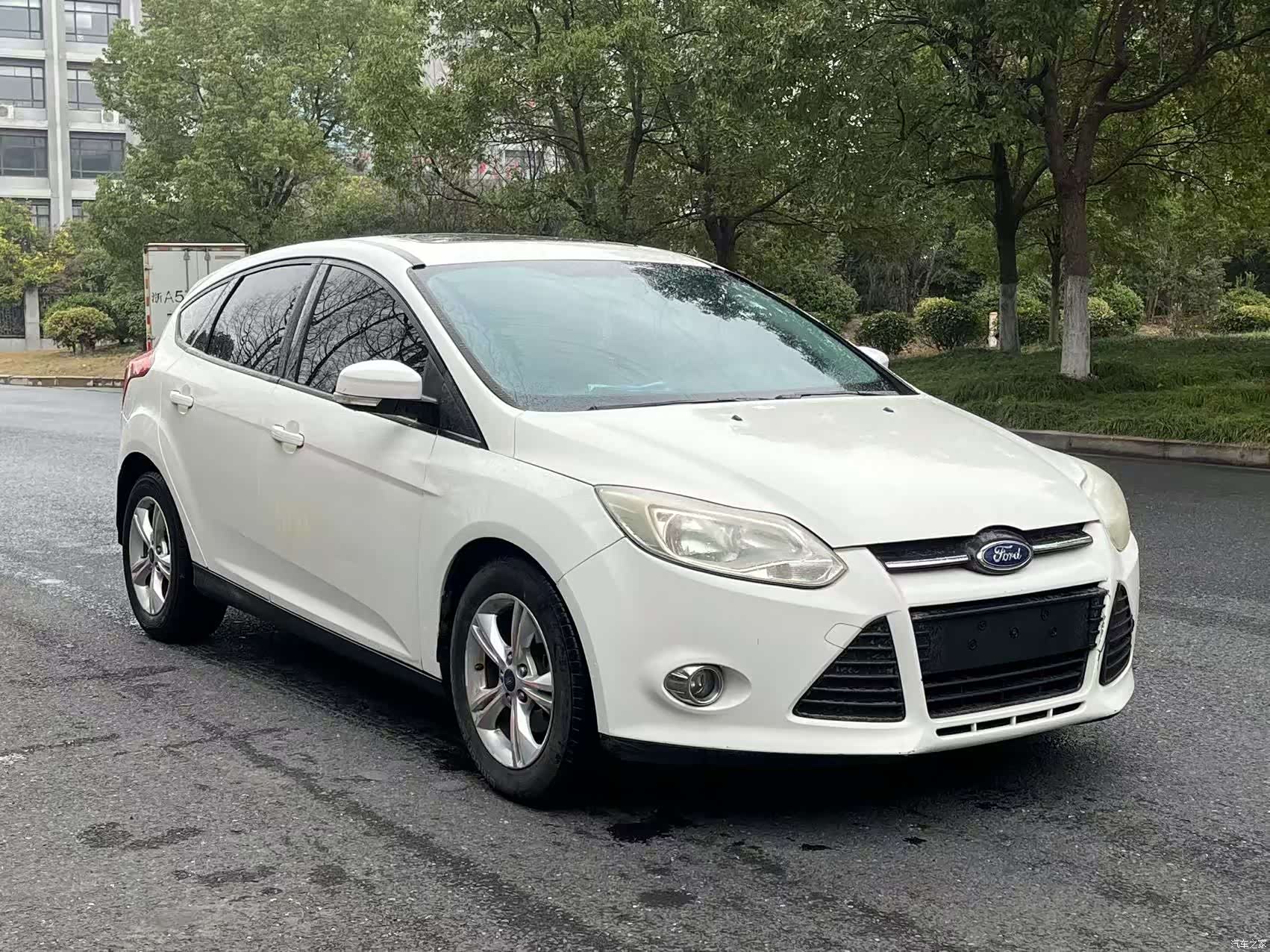 Ford Focus, 2013 4
