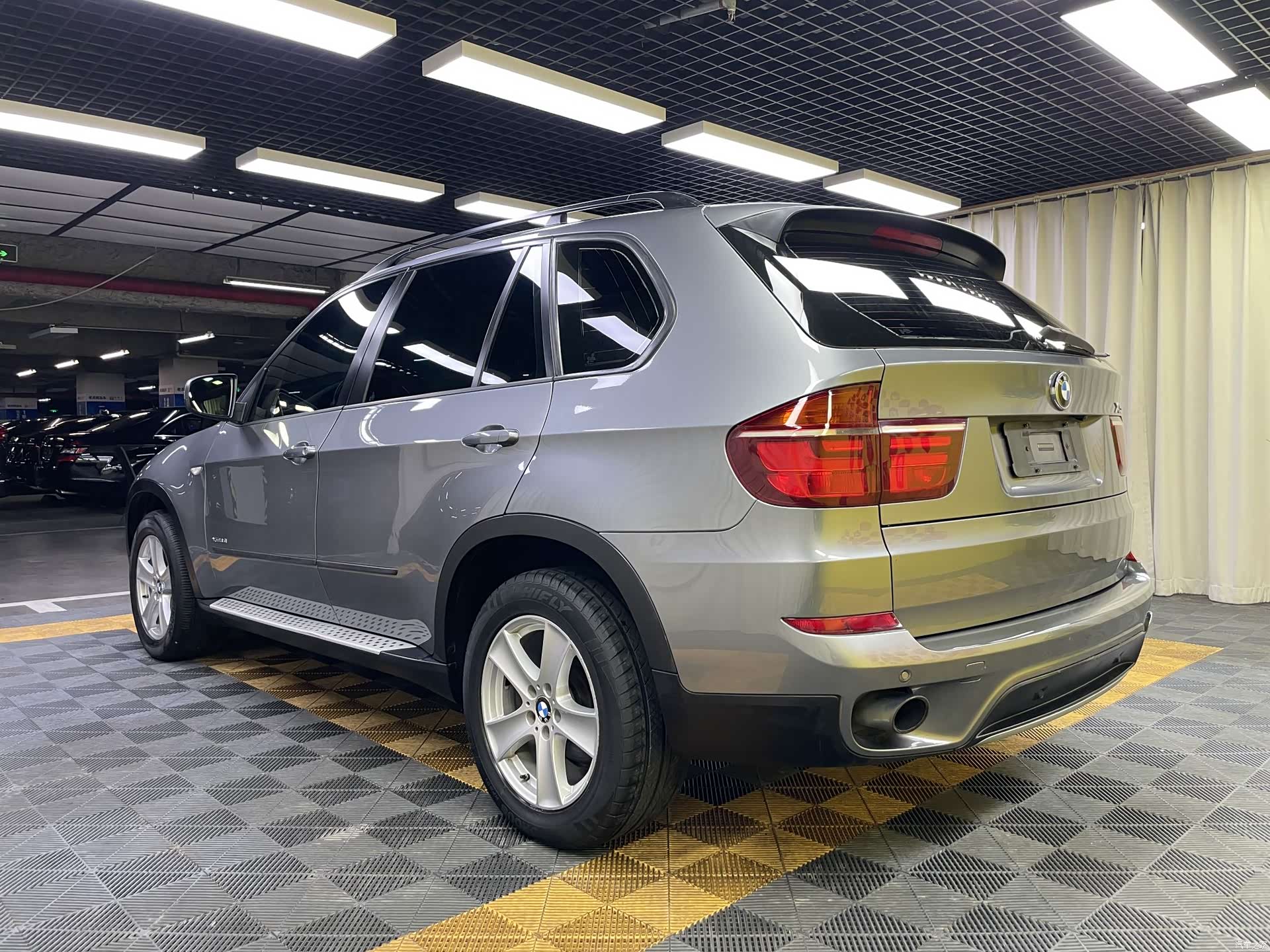 BMW X5, 2011 8
