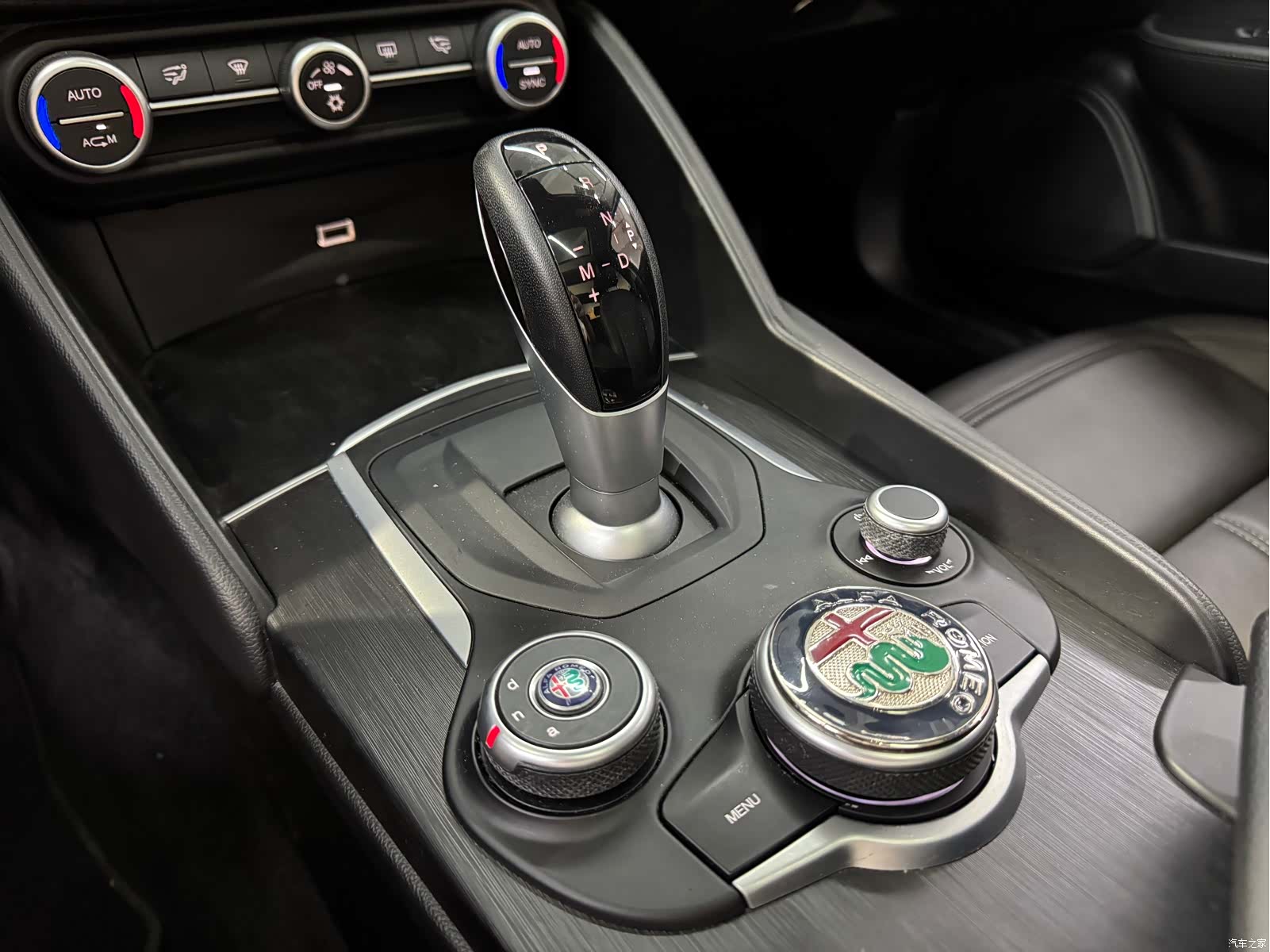 Alfa Romeo Giulia, 2018 11