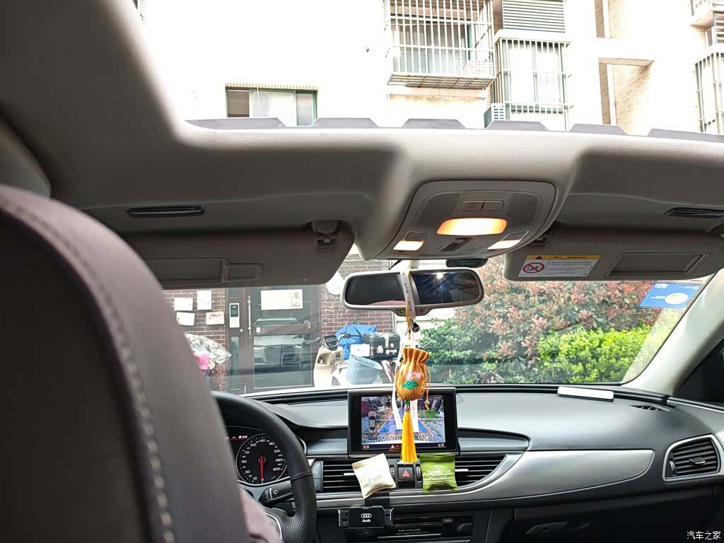 Audi A6L, 2018 9