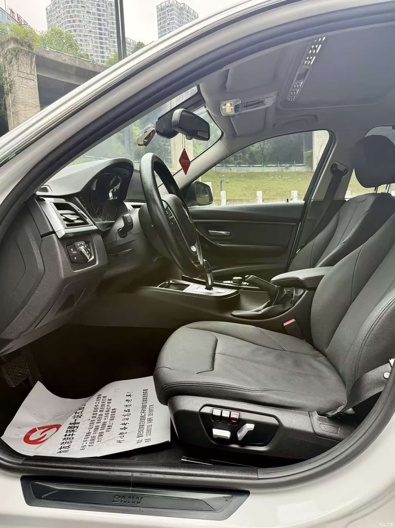 BMW 3 Series, 2016 все фото
