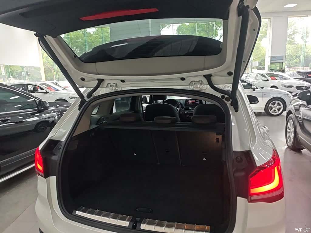 BMW X1, 2019 19