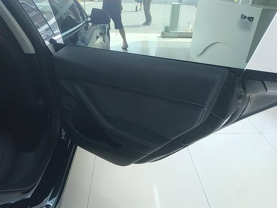 Tesla Model 3 Tesla Model 3