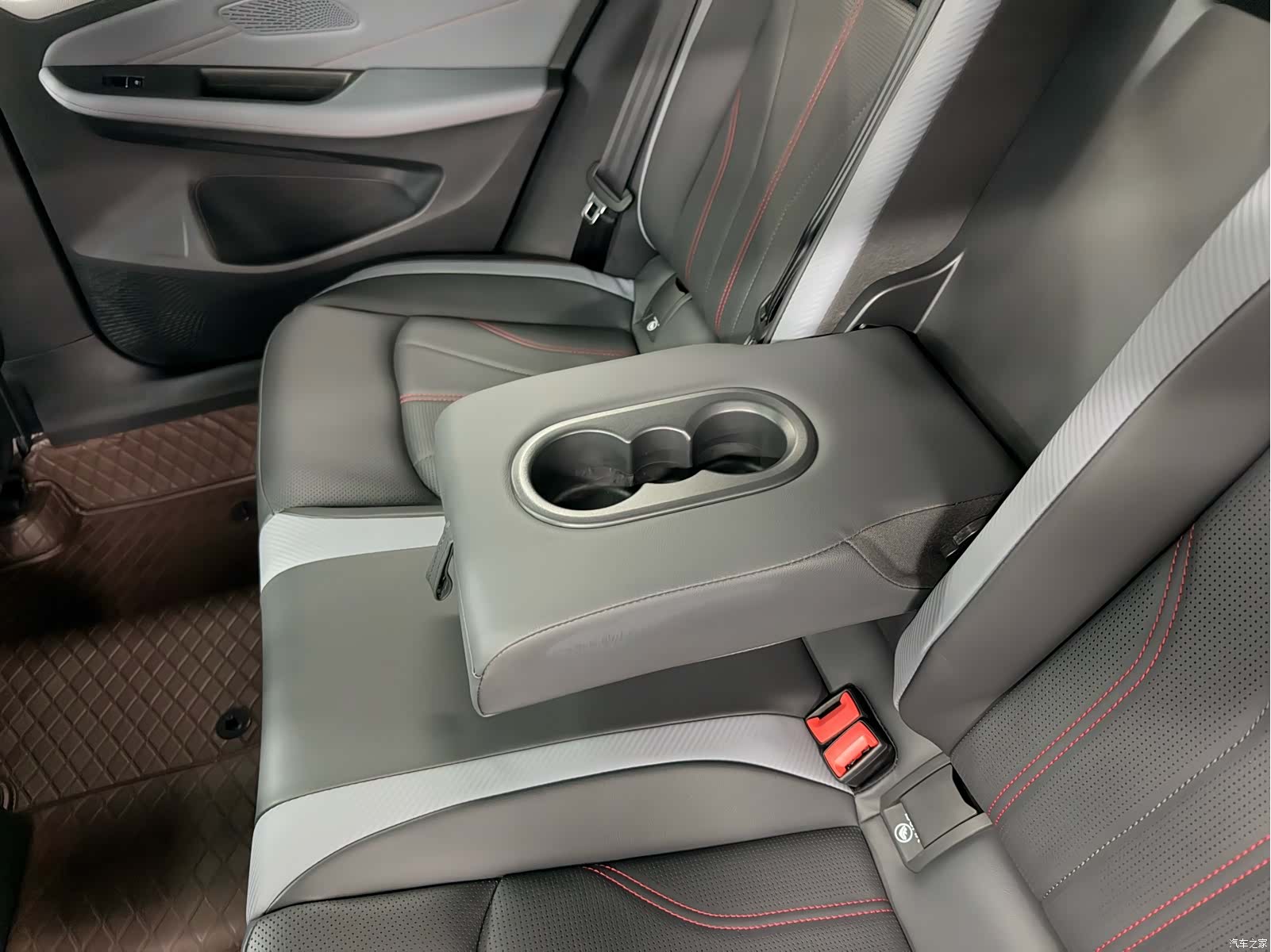 Volkswagen Lamando, 2022 18