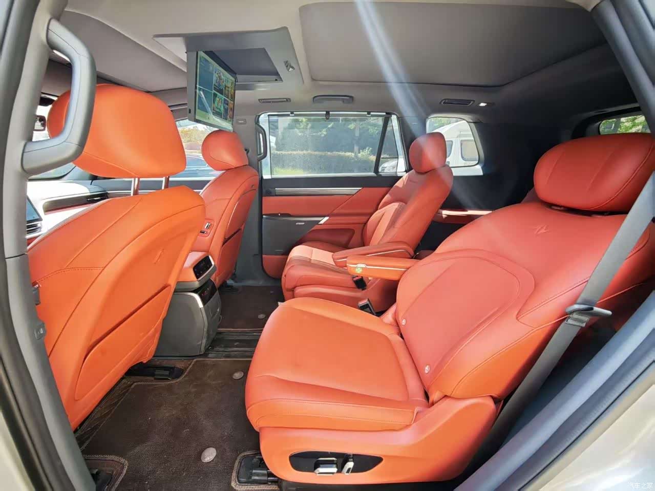 DongFeng eπ008, 2024 7