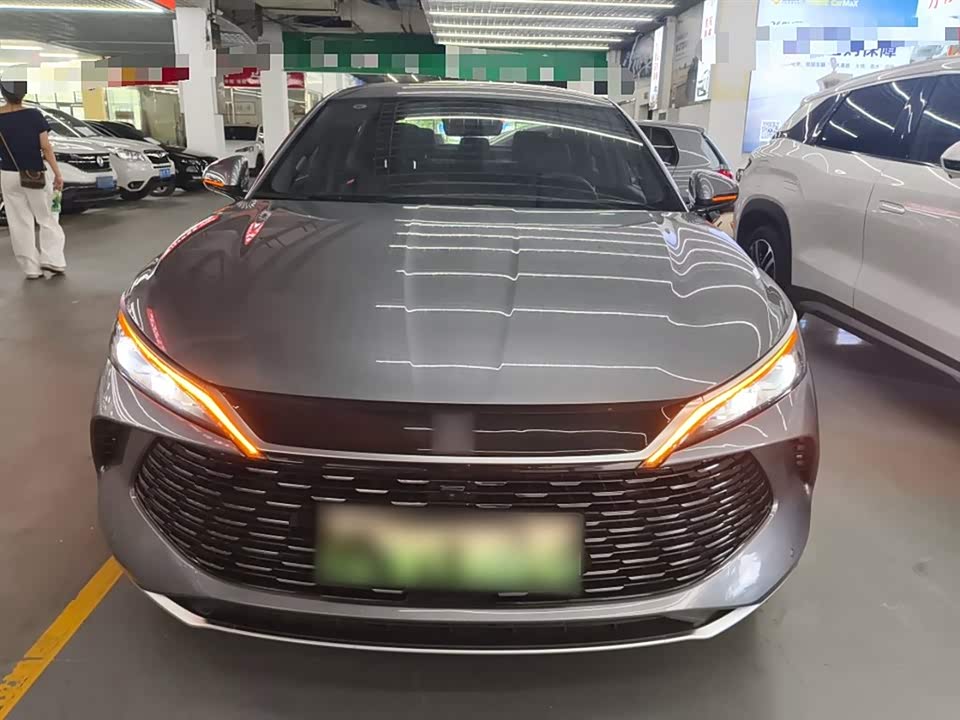 BYD Qin L BYD Qin L