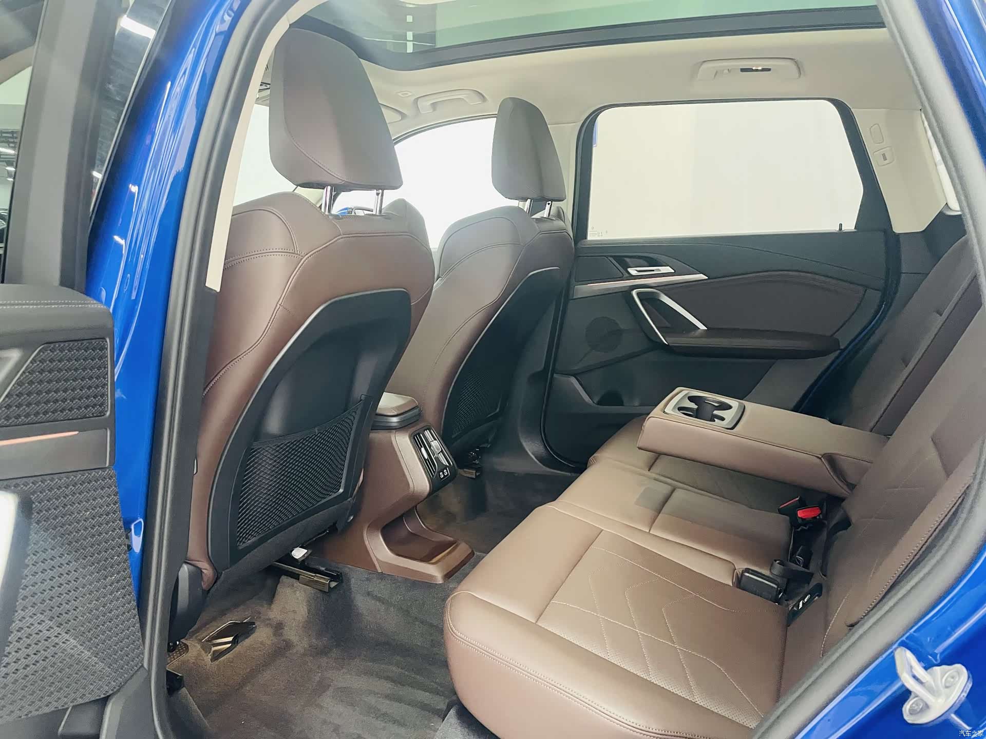 BMW X1, 2023 10