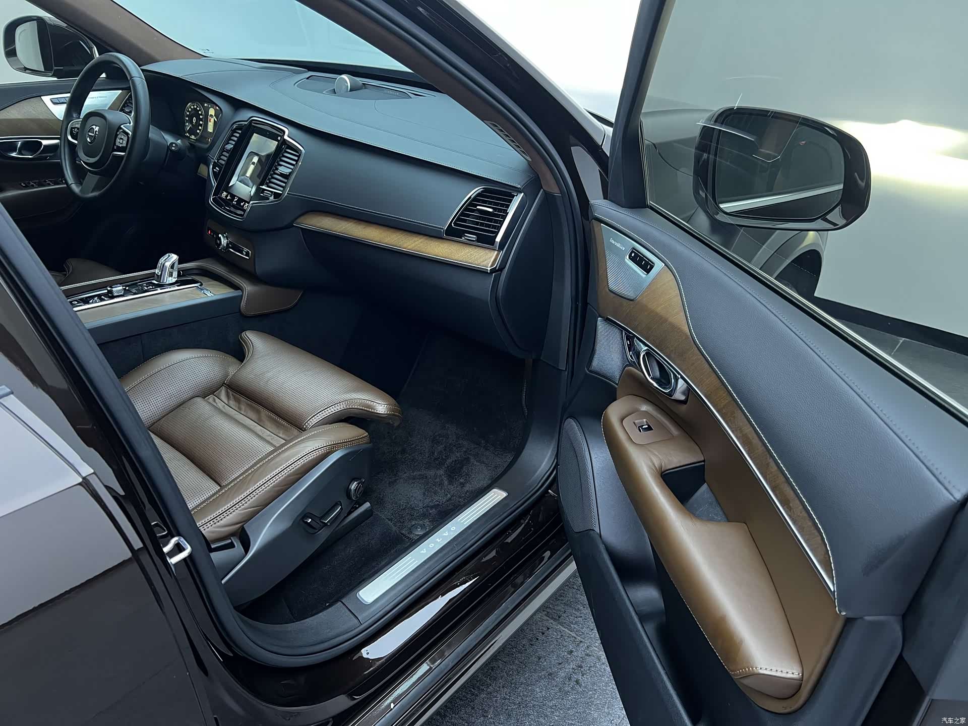 Volvo XC90, 2018 15