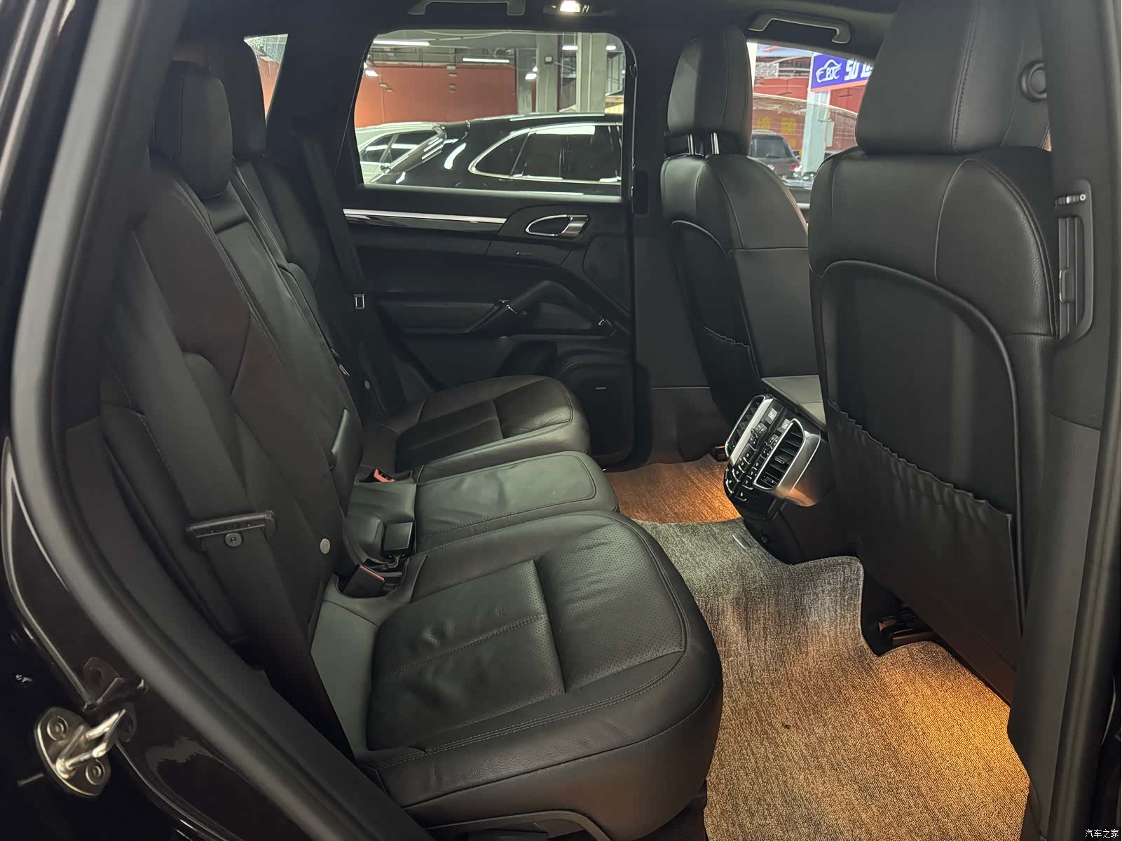 Porsche Cayenne, 2014 14