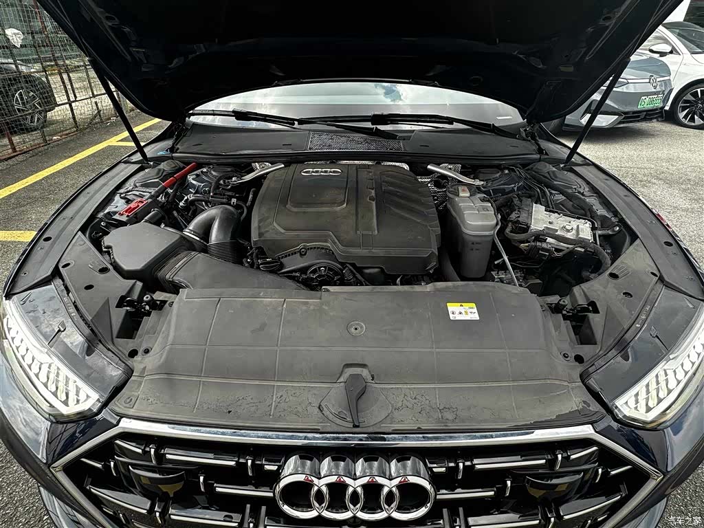 Audi A7L, 2023 9
