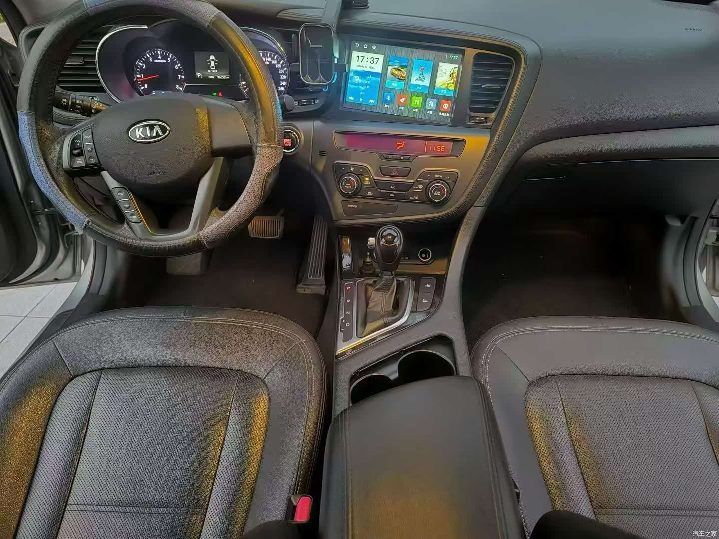 Kia K5, 2012 9