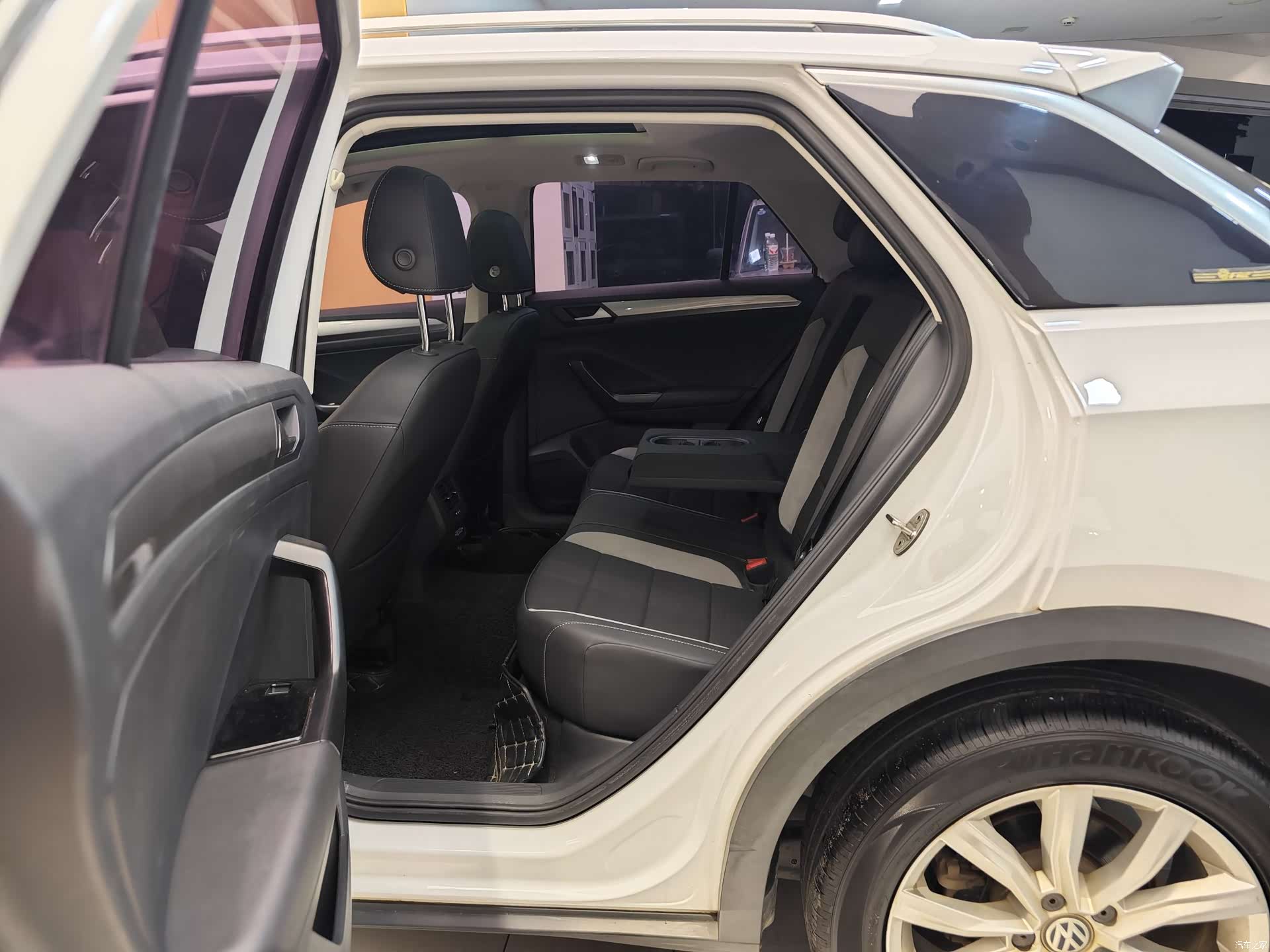 Volkswagen T-ROC, 2020 22