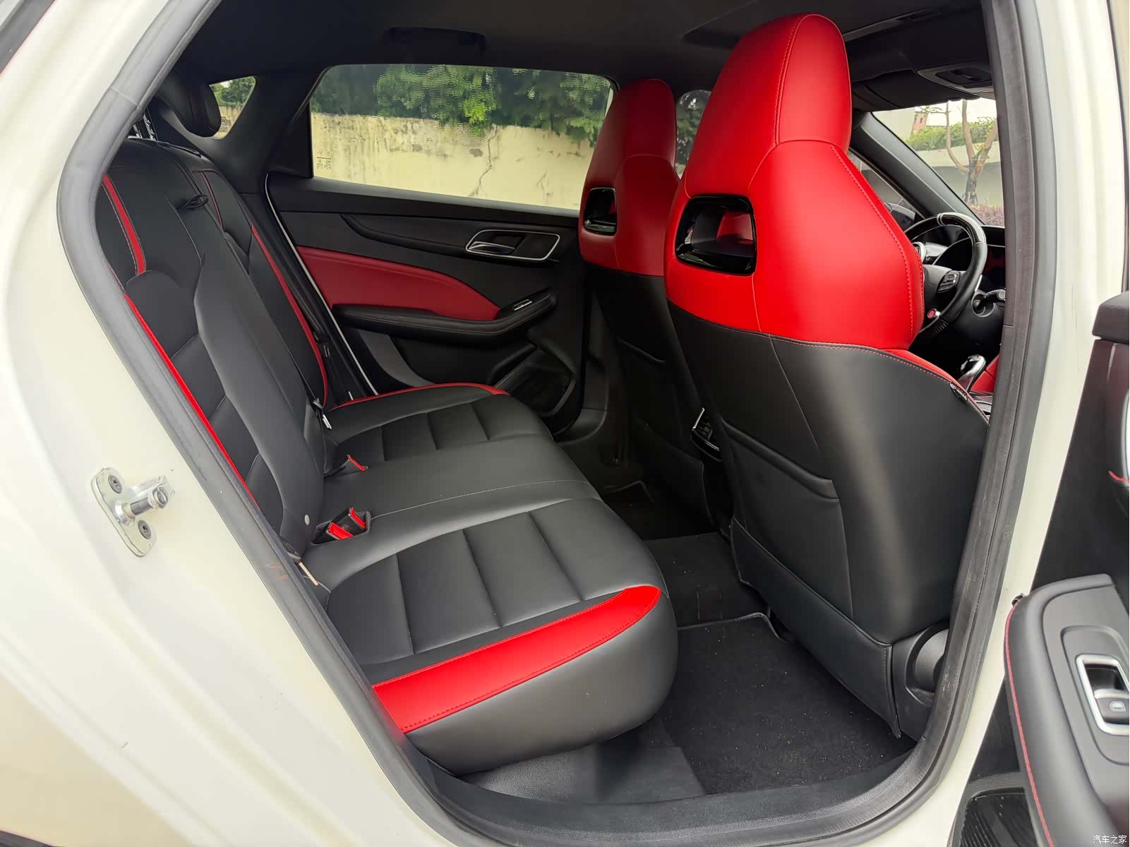 MG MG6, 2020 15