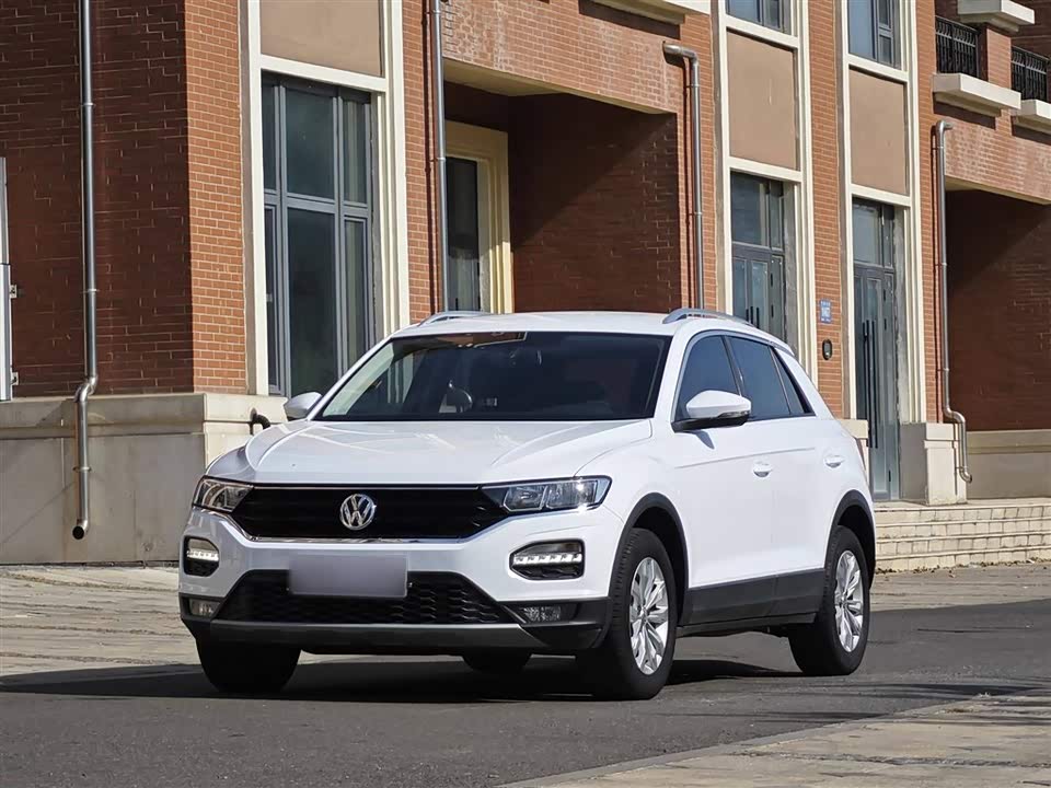 Volkswagen T-ROC exploring Songs