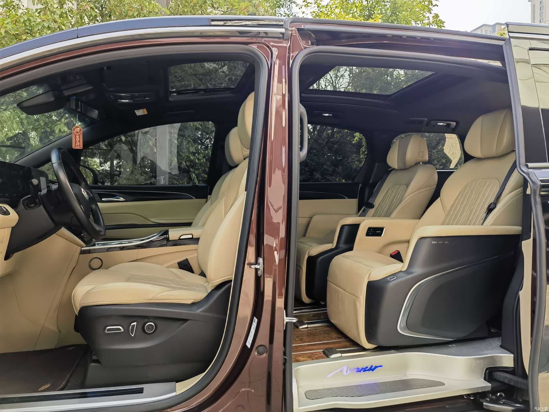 Buick GL8, 2022 14