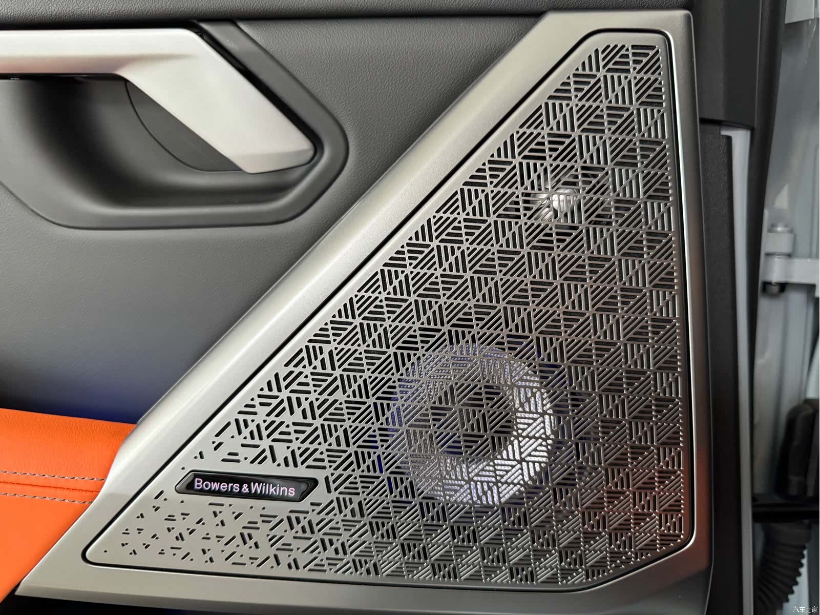 BMW M5, 1900 37
