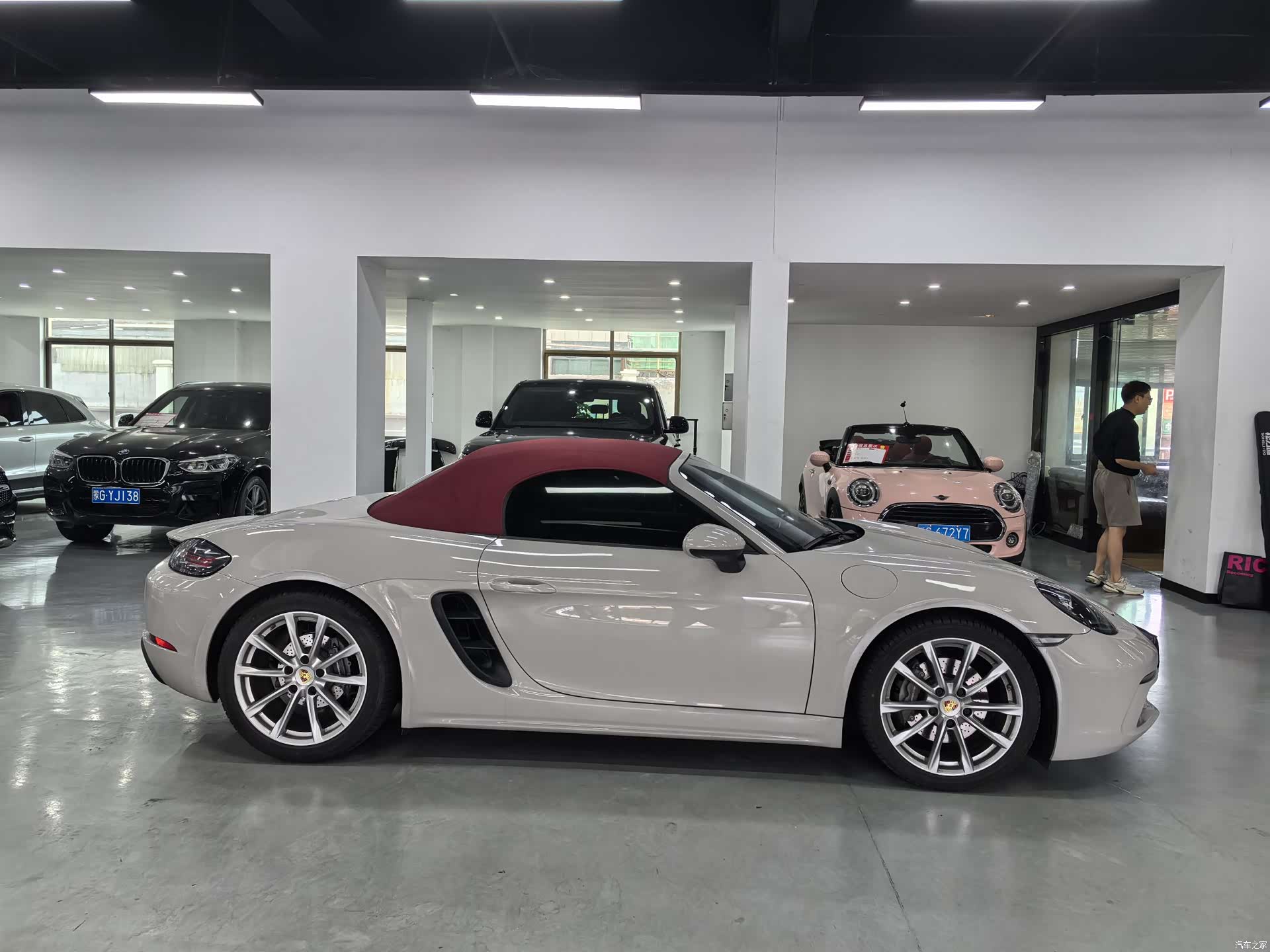 Porsche Boxster, 2020 4