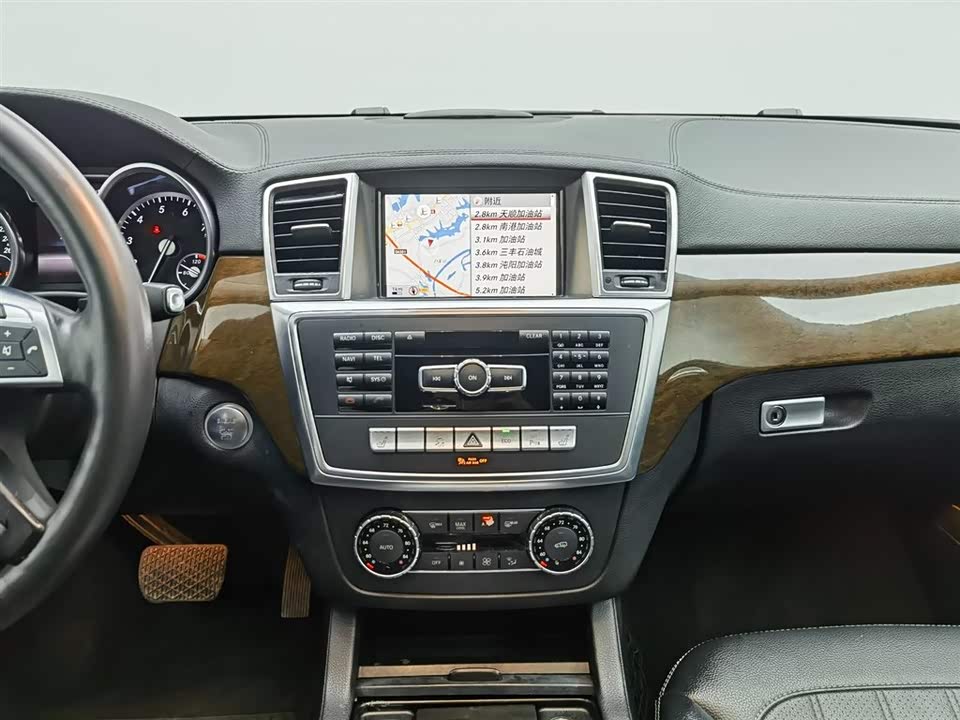 Mercedes-Benz GL grade